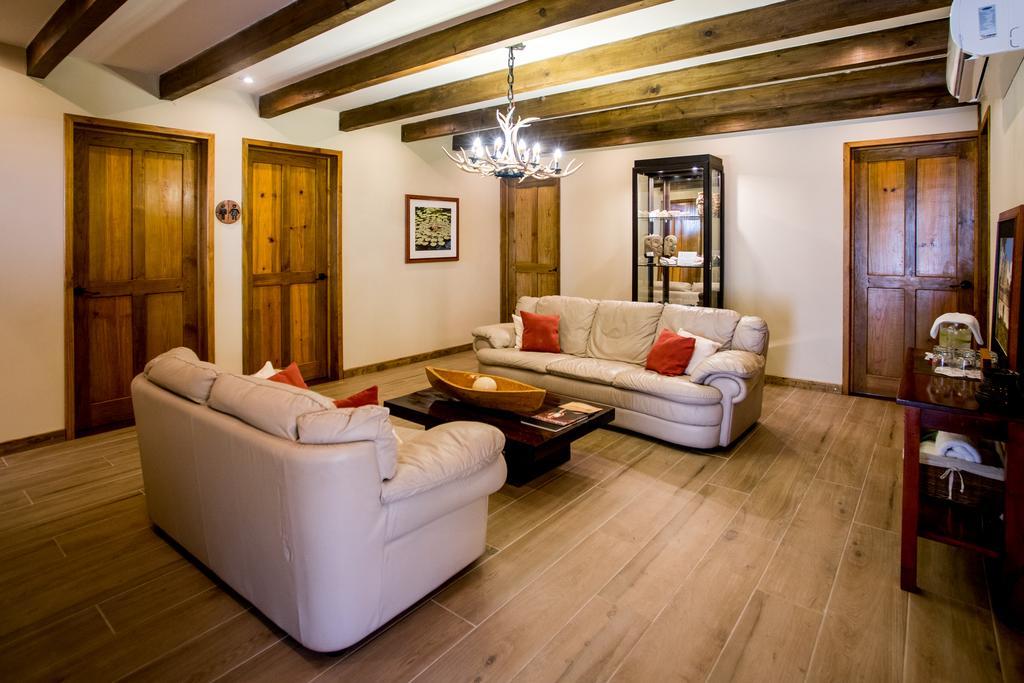 Lagunas Boutique